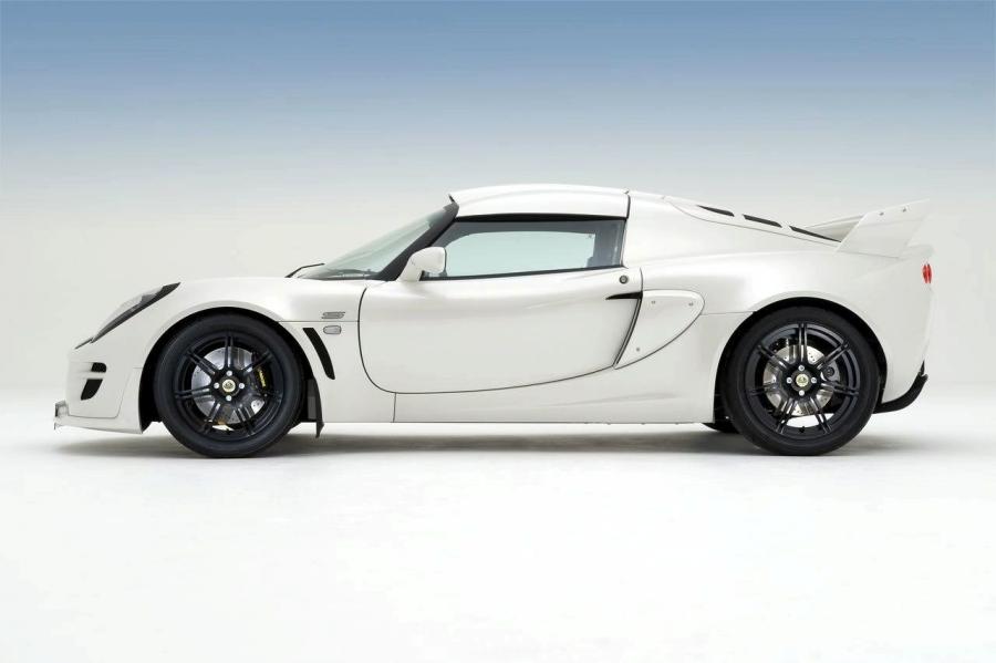  Lotus Exige S 2010 года  (фото 2 из 2)